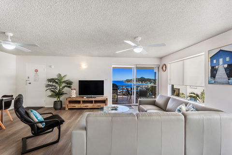 Laman Lodge, Unit 2, 15 Laman Street - Tweed Heads Accommodation 0