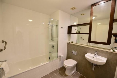 East On Byron - Tweed Heads Accommodation 6