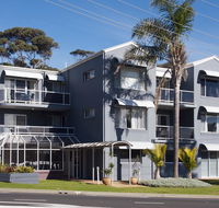 Mollymook Cove Apartments - Tweed Heads Accommodation
