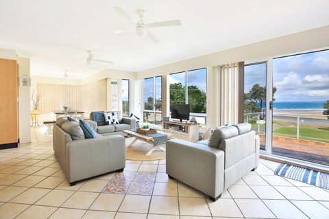 The Rotunda, Gerroa - Tweed Heads Accommodation 3