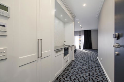 CH Boutique Hotel & Apartments, Ascend Hotel Collection - Tweed Heads Accommodation 6