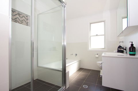 Stay In Mudgee The Grove, The Church, And Premium Private Homestead - Tweed Heads Accommodation 4