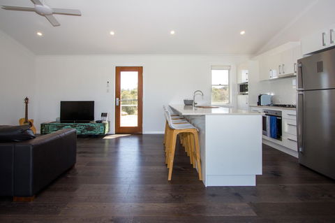 Stay In Mudgee The Grove, The Church, And Premium Private Homestead - Tweed Heads Accommodation 1