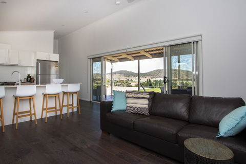 Stay In Mudgee The Grove, The Church, And Premium Private Homestead - Tweed Heads Accommodation 9