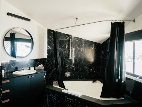 Waves Byron Bay - Tweed Heads Accommodation 22