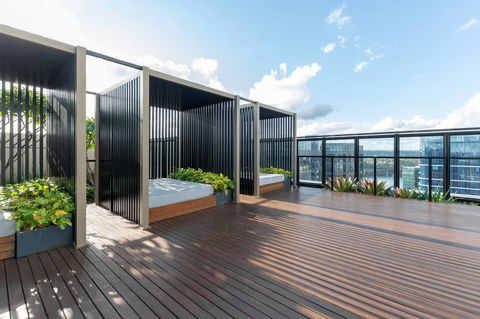 Japanese Style Waterfront Apt Wt Rooftop Pool - Tweed Heads Accommodation 18
