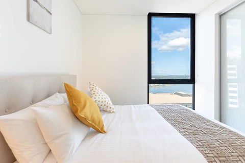 Japanese Style Waterfront Apt Wt Rooftop Pool - Tweed Heads Accommodation 21