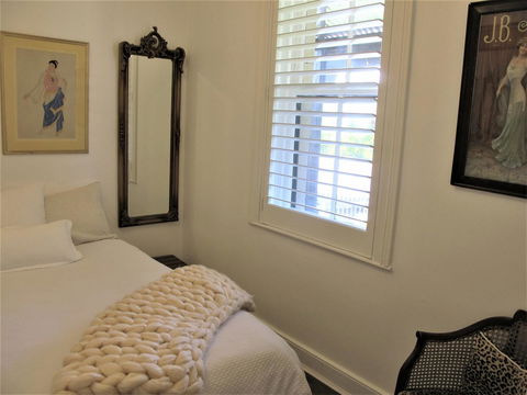 Apple Tree Cottage - Tweed Heads Accommodation 9