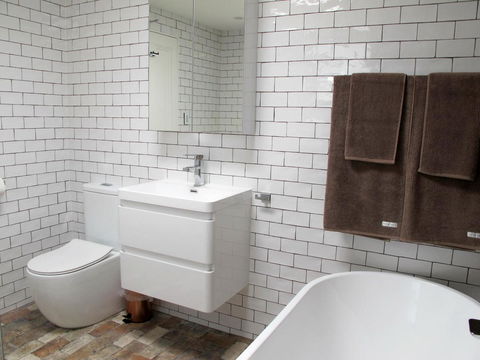 Apple Tree Cottage - Tweed Heads Accommodation 3