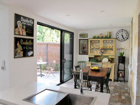 Apple Tree Cottage - Tweed Heads Accommodation 7