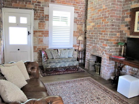 Apple Tree Cottage - Tweed Heads Accommodation 13