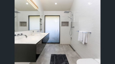 Wine Country Villas - Tweed Heads Accommodation 8