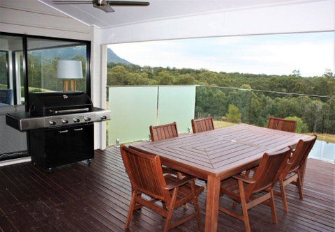 Wine Country Villas - Tweed Heads Accommodation 4