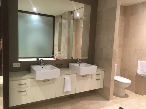 Santai 321 Beachside Studio - Tweed Heads Accommodation 10