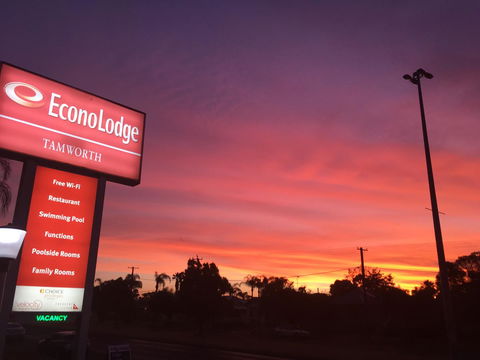 Econo Lodge Gateway Tamworth - Tweed Heads Accommodation 4