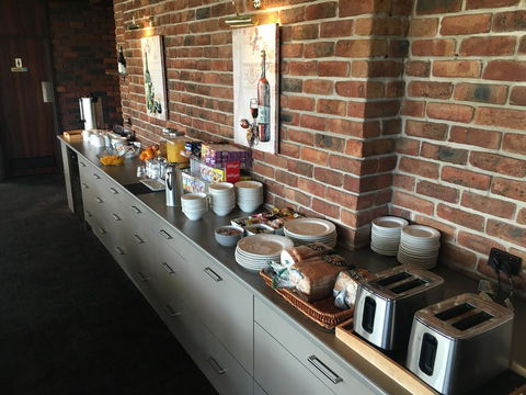 Econo Lodge Gateway Tamworth - Tweed Heads Accommodation 10