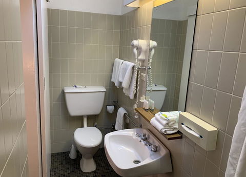 Econo Lodge Gateway Tamworth - Tweed Heads Accommodation 8