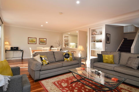Villa 3br Chianti Villa Located Within Cypress Lakes Resort - Tweed Heads Accommodation 2