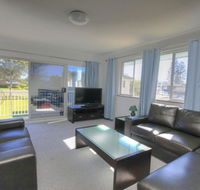 45 Wharf Street - Whole House - Tweed Heads Accommodation