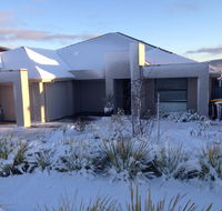 Jindabyne Executive - Tweed Heads Accommodation