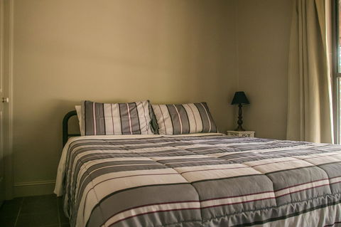 Ironstone Estate Lovedale - Tweed Heads Accommodation 13