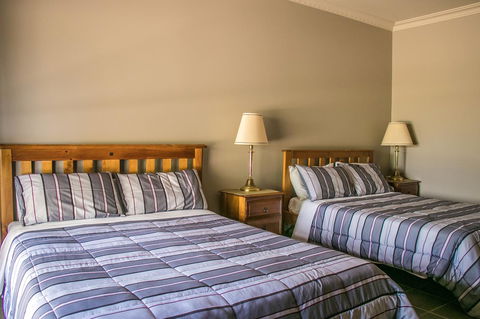 Ironstone Estate Lovedale - Tweed Heads Accommodation 11