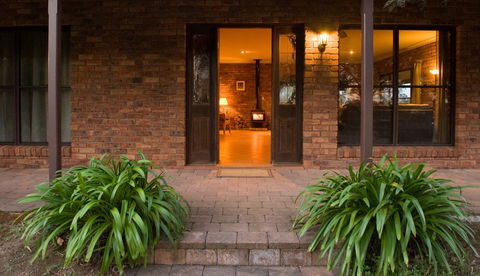 Ironstone Estate Lovedale - Tweed Heads Accommodation 38