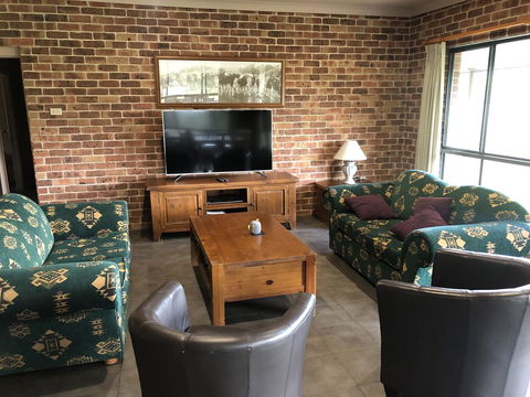 Ironstone Estate Lovedale - Tweed Heads Accommodation 1