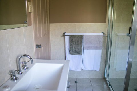 Ironstone Estate Lovedale - Tweed Heads Accommodation 27