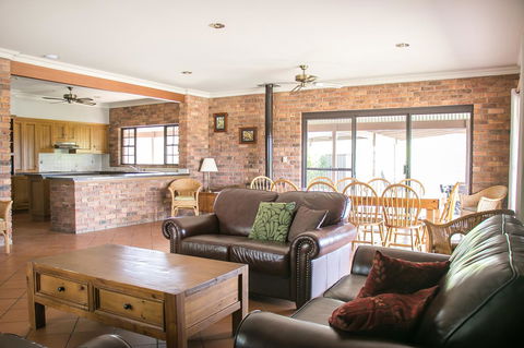 Ironstone Estate Lovedale - Tweed Heads Accommodation 19