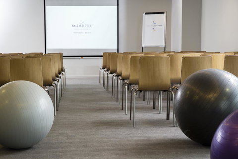 Novotel Newcastle Beach - Tweed Heads Accommodation 20