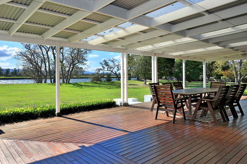 Terara Riverside Retreat - Tweed Heads Accommodation 1