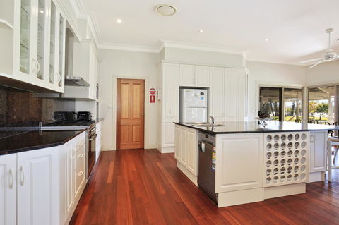 Terara Riverside Retreat - Tweed Heads Accommodation 8