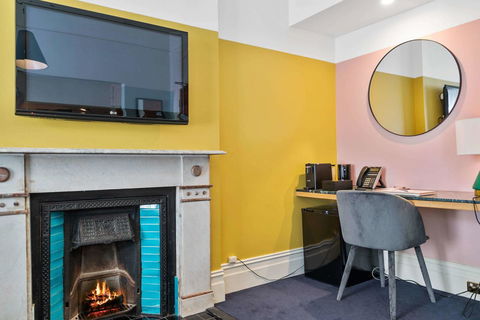 Hotel Harry, Ascend Hotel Collection - Tweed Heads Accommodation 4