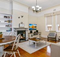 Oversized 2 Bedroom Manly Beach House - Tweed Heads Accommodation