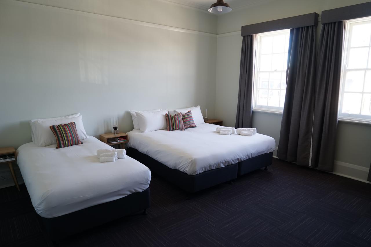 Camellia NSW Tweed Heads Accommodation