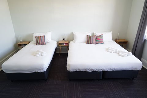 Rosehill Hotel - Tweed Heads Accommodation 2