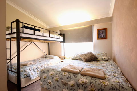 Full Circle Apartments - Tweed Heads Accommodation 4
