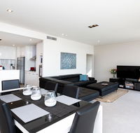 Brand New Executive Apartment - Tweed Heads Accommodation