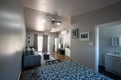 Pound Creek Gallery - Tweed Heads Accommodation 16
