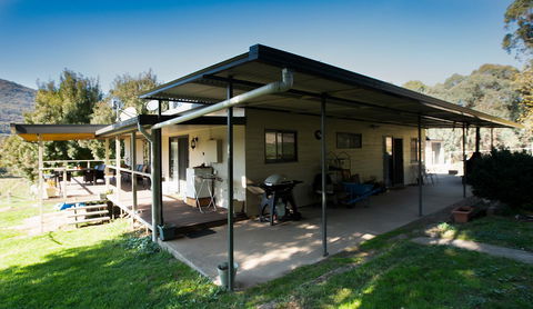 Pound Creek Gallery - Tweed Heads Accommodation 4