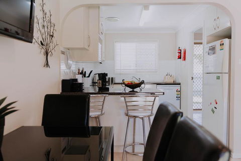 Central Wagga Self Catering Apartment - Tweed Heads Accommodation 6