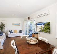 Jervis Bay Beach Shack - Pet Friendly - Tweed Heads Accommodation