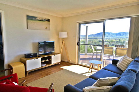 Coastwatch, 26 Comara Terrace - Tweed Heads Accommodation 3