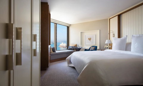 Four Seasons Hotel Sydney - Tweed Heads Accommodation 11