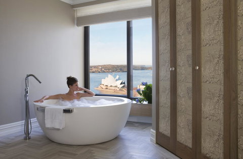 Four Seasons Hotel Sydney - Tweed Heads Accommodation 35