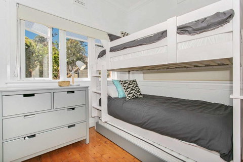 Seaspray - Manly Beach Apartment Close To The Sand - Tweed Heads Accommodation 10