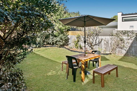 Seaspray - Manly Beach Apartment Close To The Sand - Tweed Heads Accommodation 3