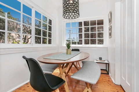 Seaspray - Manly Beach Apartment Close To The Sand - Tweed Heads Accommodation 2