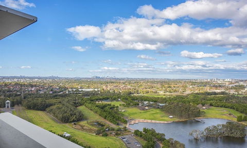 Stunning Views Sydney Olympic Park - Tweed Heads Accommodation 32